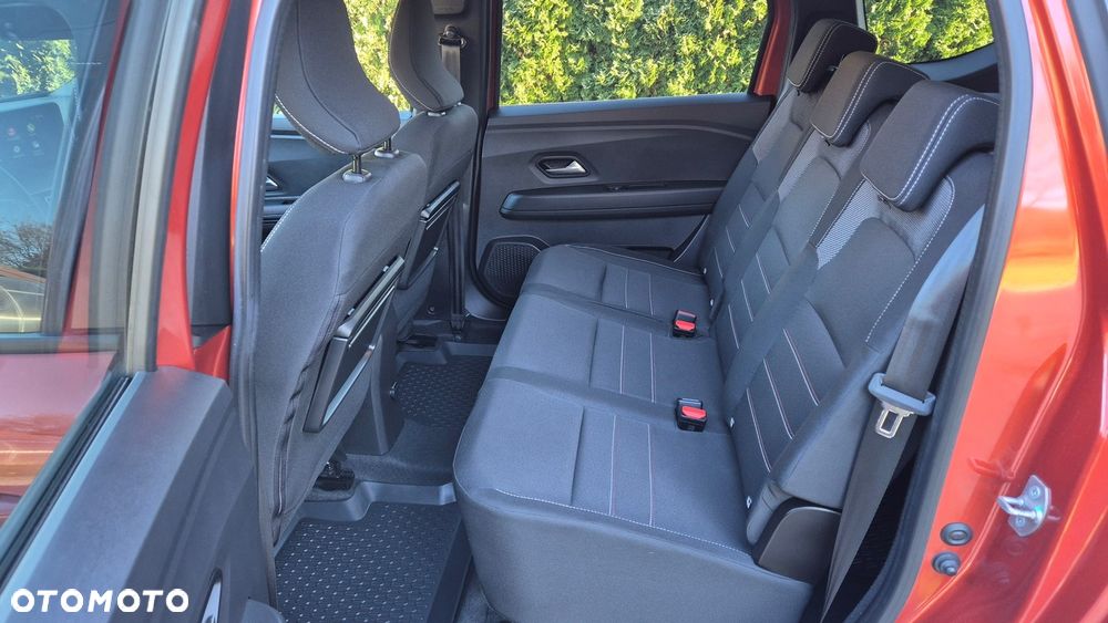 Dacia Jogger 1.0 TCe SL Extreme 7os - 23