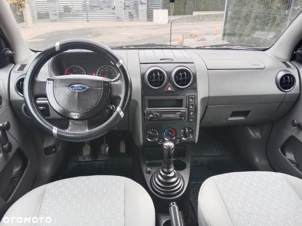 Ford Fusion 1.4 Ambiente - 6