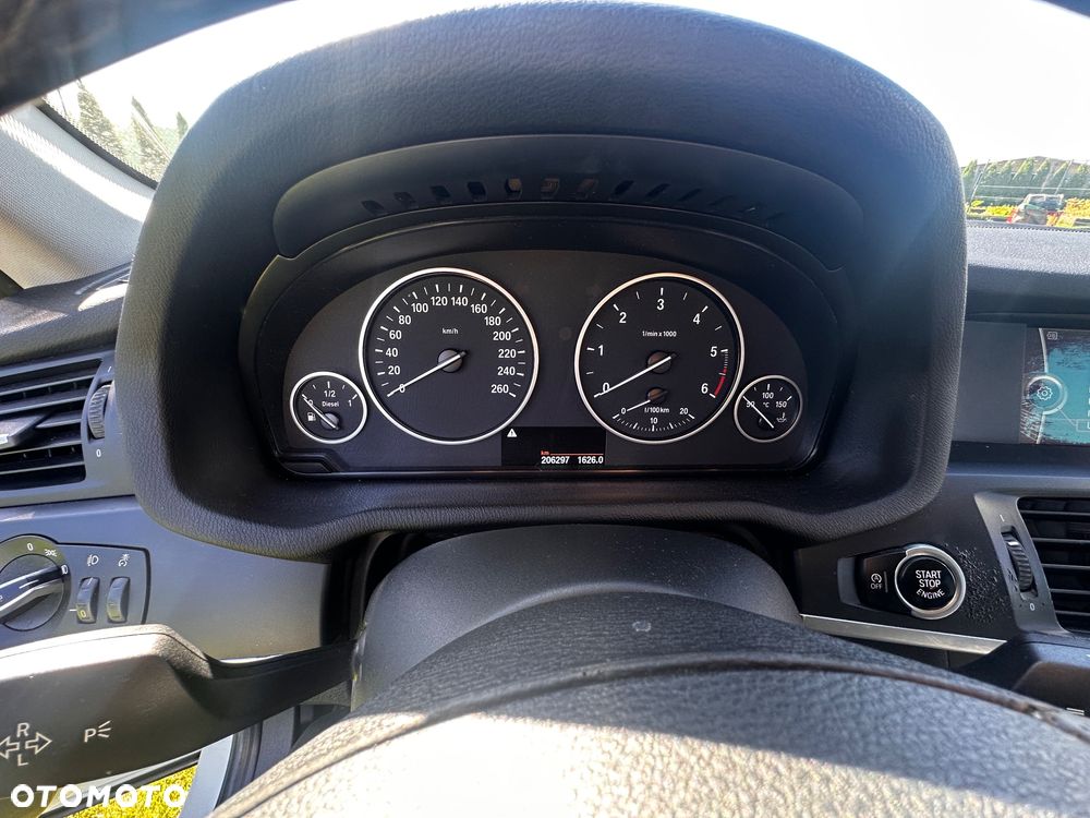 BMW X3 xDrive20d - 20