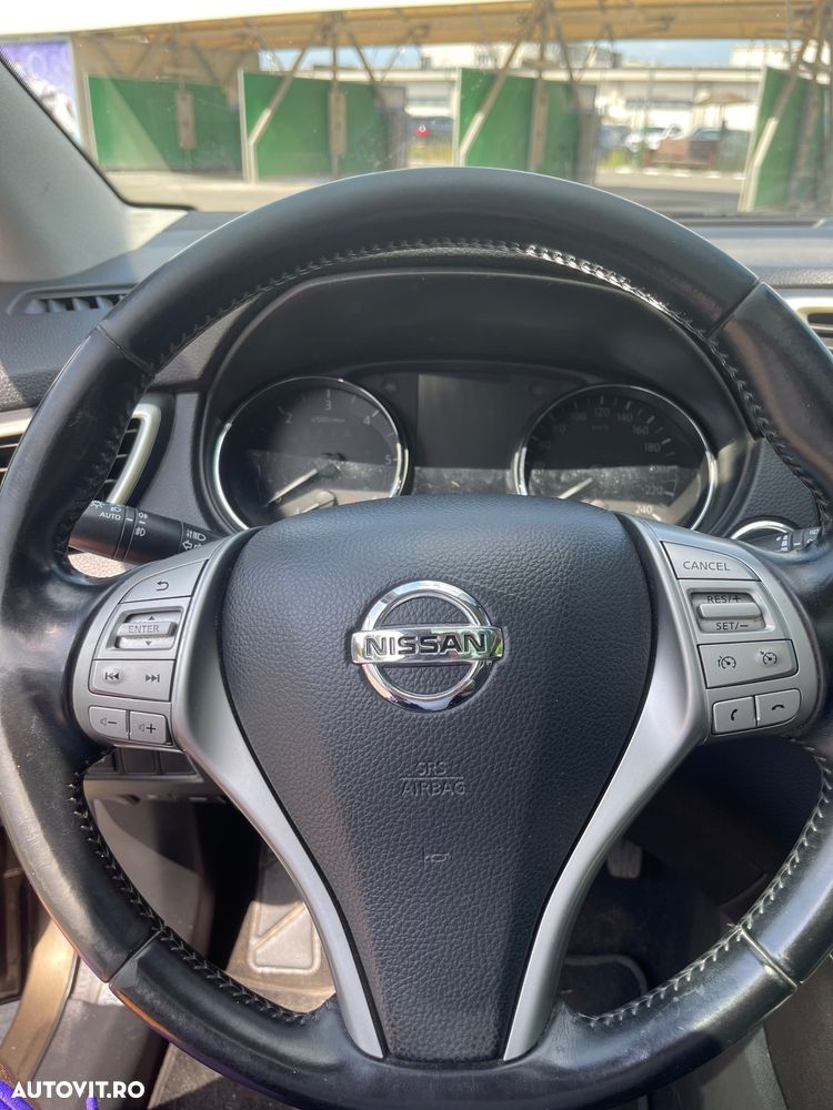 Nissan Qashqai 1.5 DCI Start/Stop Tekna - 6