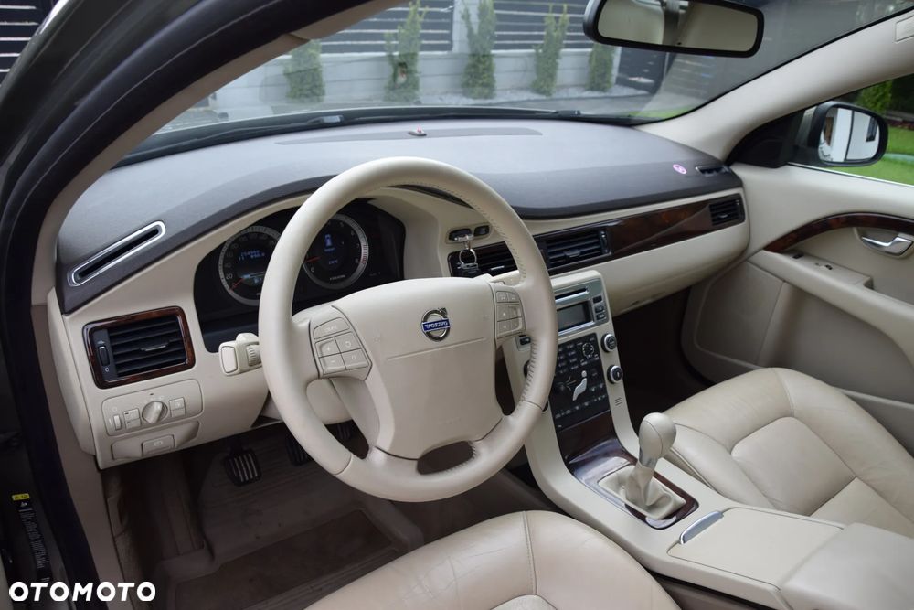 Volvo V70 - 19