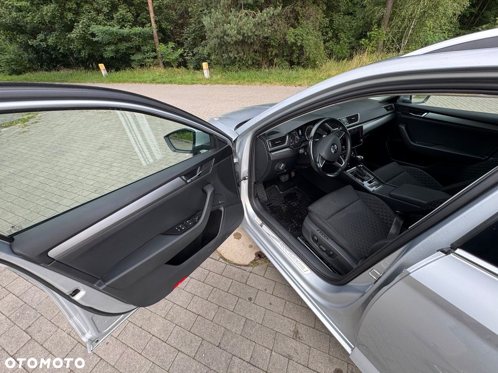 Skoda Superb 2.0 TDI Style DSG - 9