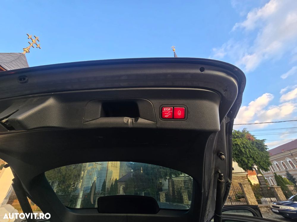 Mercedes-Benz GLC Coupe - 27