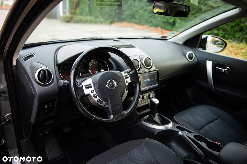 Nissan Qashqai 1.6 acenta - 17