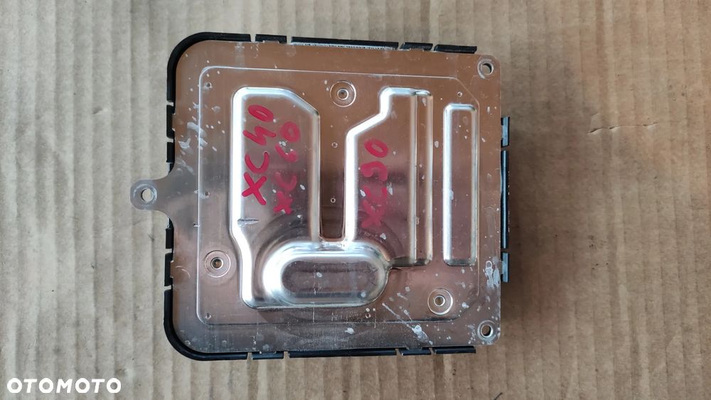 Nowa przetwornica moduł Volvo XC40 XC60 XC90 32420511 - 2