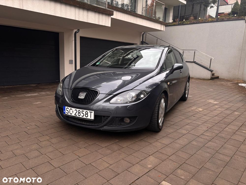 Seat Leon 2.0 TDI DSG Stylance - 2