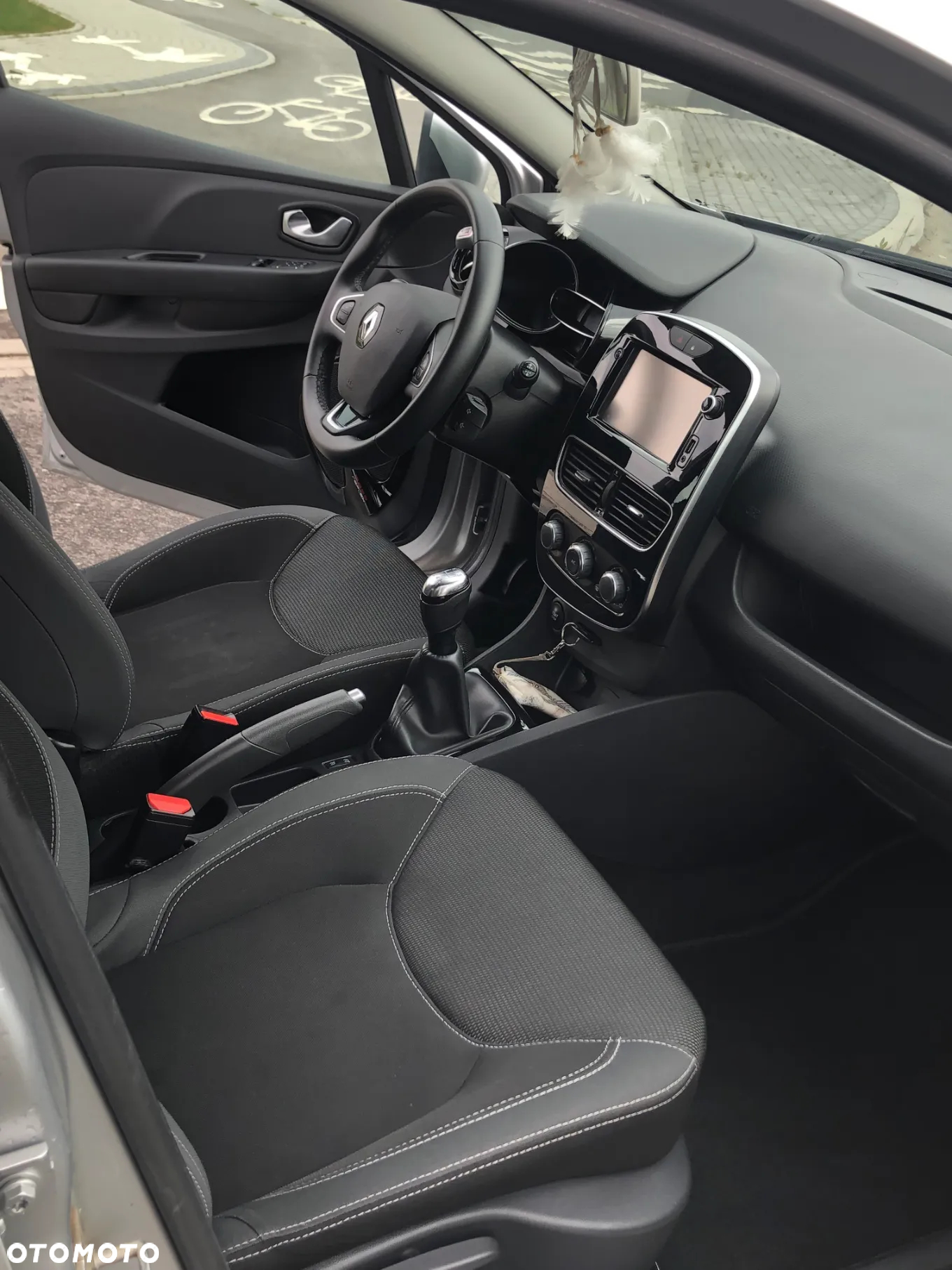 Renault Clio 1.5 dCi Alize - 16