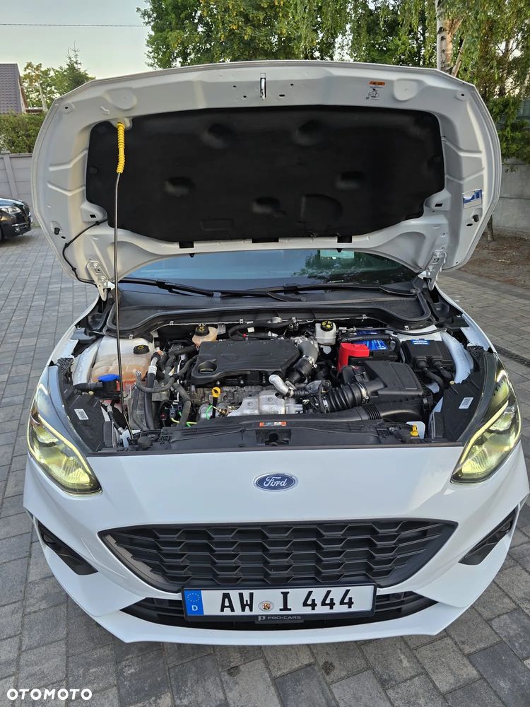 Ford Focus - 22