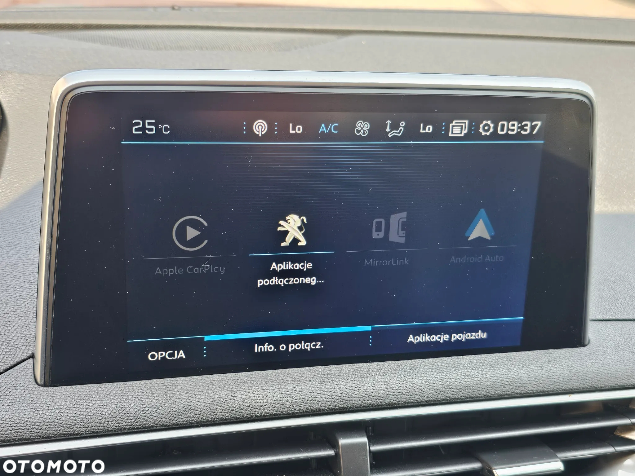 Peugeot 3008 1.5 BlueHDi Active Pack S&S EAT8 - 27