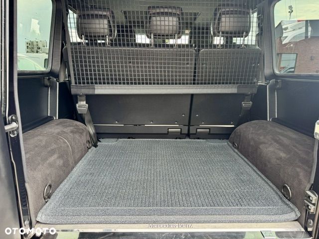 Mercedes-Benz Klasa G 350 BlueTec L - 12