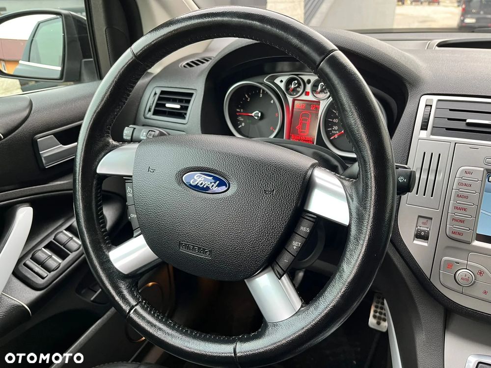 Ford Kuga 2.0 TDCi 4x4 Individual - 29