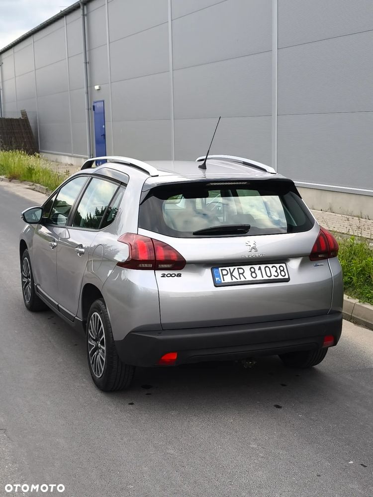 Peugeot 2008 - 14