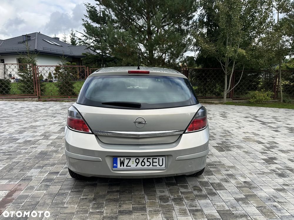 Opel Astra 1.6 Enjoy - 4