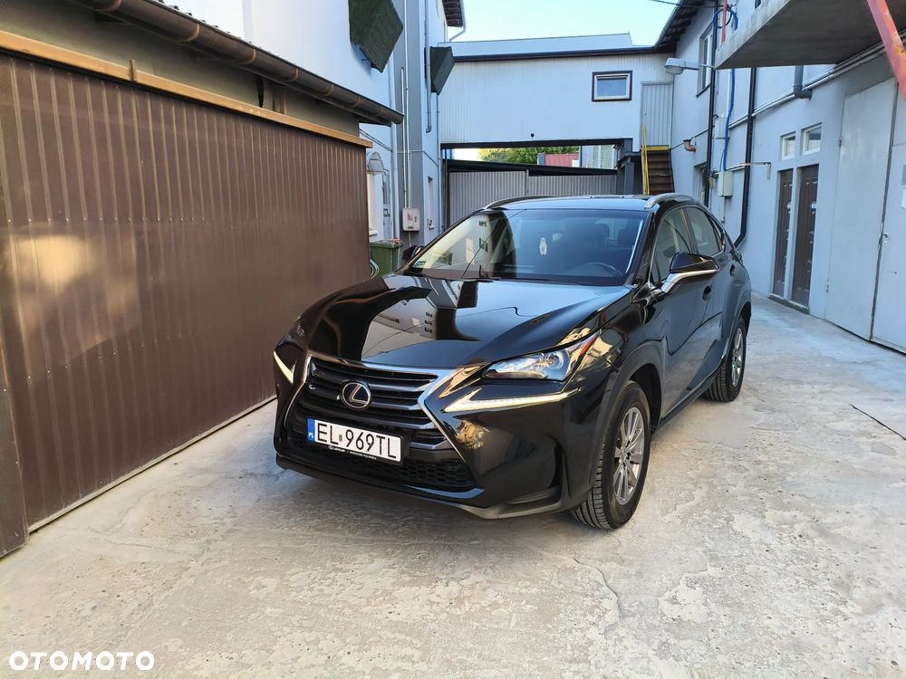 Lexus NX 300h Elite AWD - 2