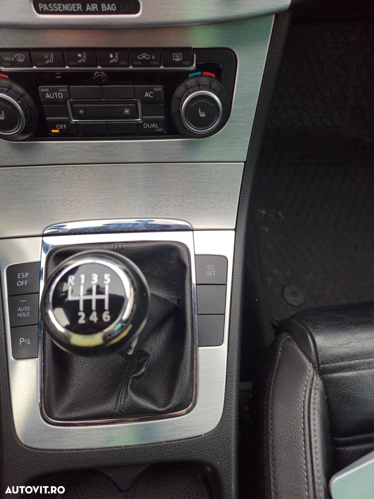 Volkswagen Passat CC - 15