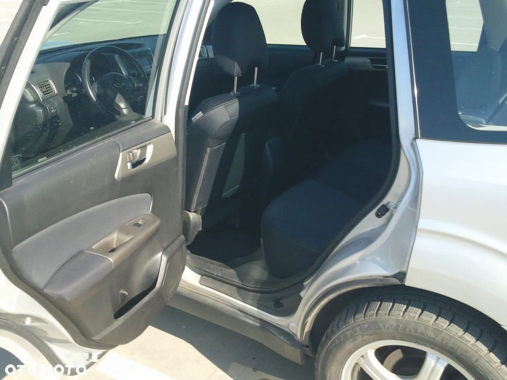 Subaru Forester 2.5 XT 000 - 6