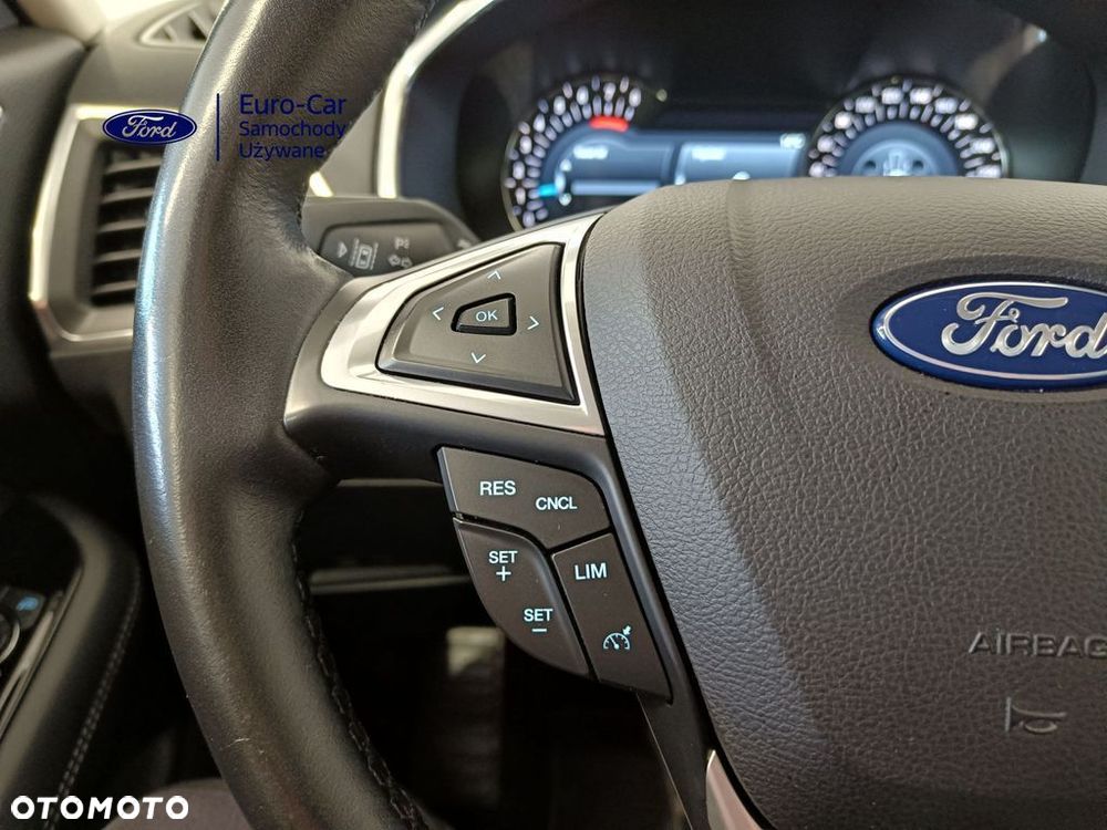 Ford S-Max 2.5 Duratec FHEV TITANIUM - 18