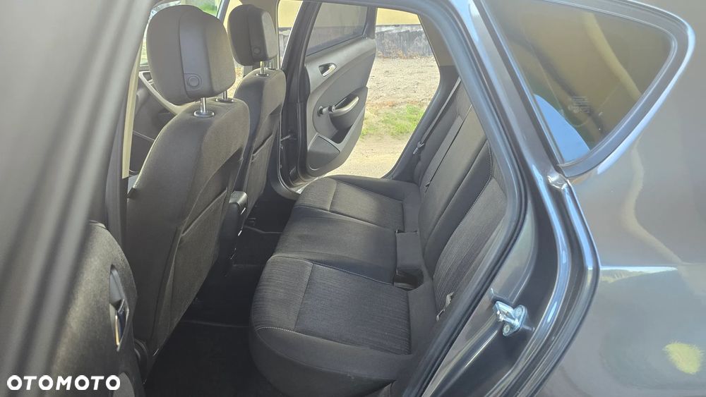 Opel Astra 1.6 Edition 111 Jahre - 29