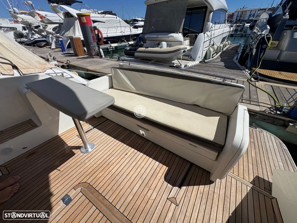 Galeon 380 FLY - 18