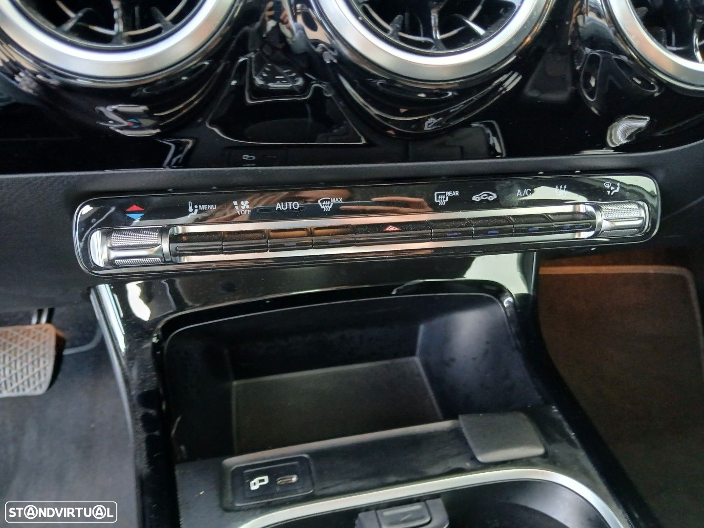 Mercedes-Benz A 250 e - 22