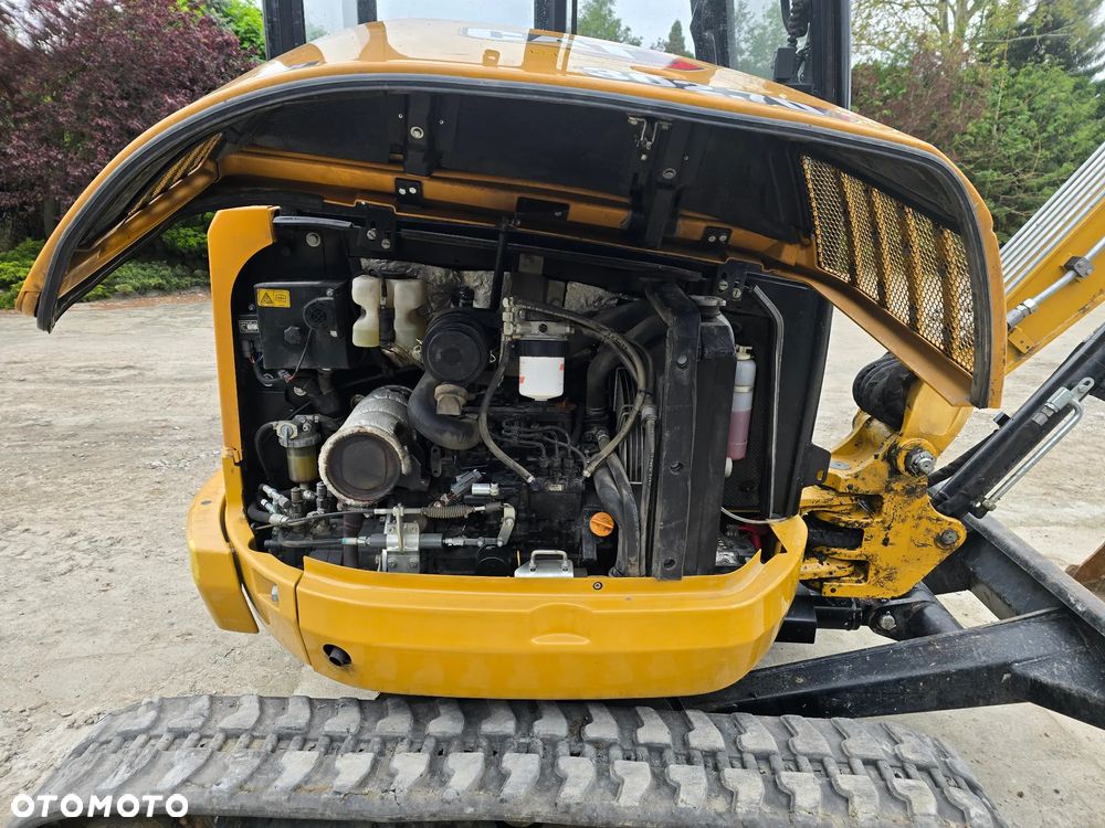 Caterpillar CAT 302.7 - 3