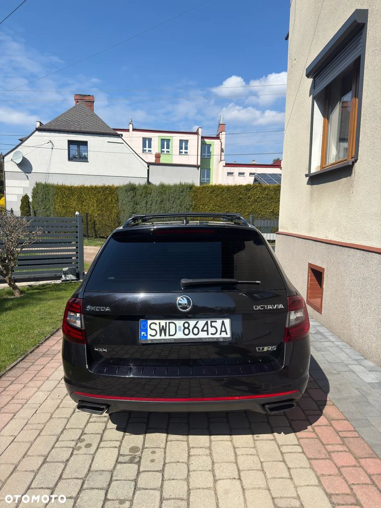 Skoda Octavia 2.0 TDI 4x4 DSG RS - 7