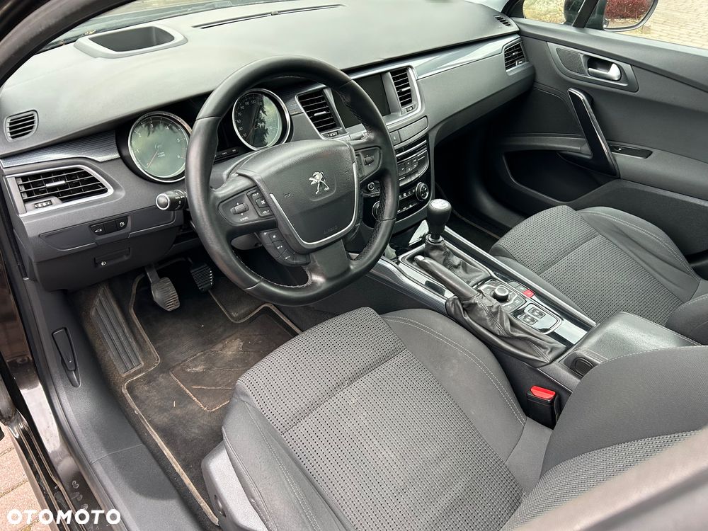 Peugeot 508 HDi FAP 140 Family - 20