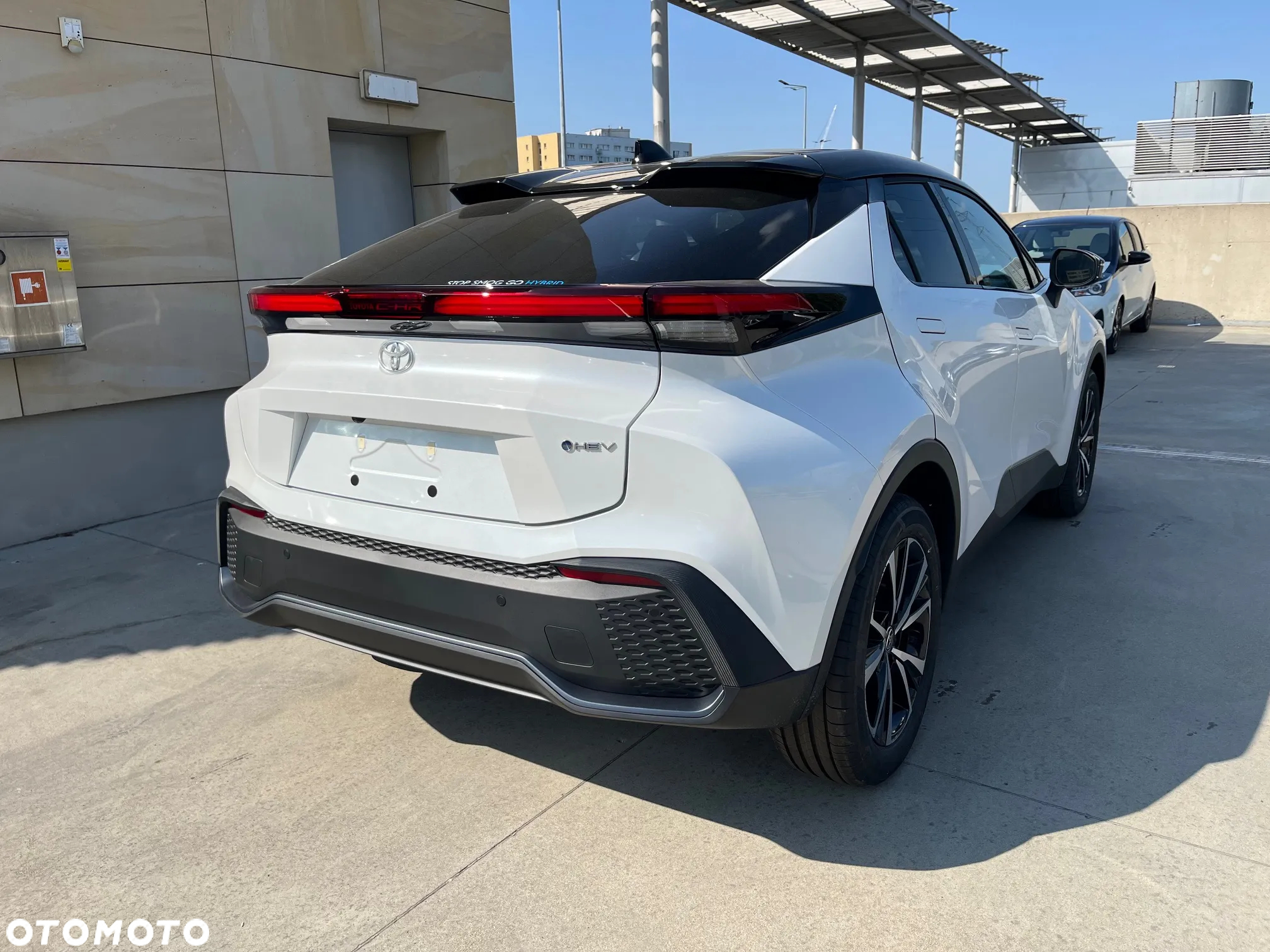 Toyota C-HR 1.8 Hybrid GPF Style - 4