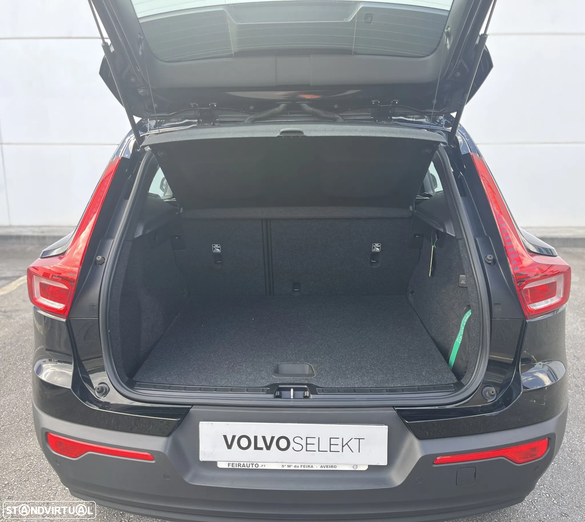 Volvo XC 40 1.5 T2 Essential - 10