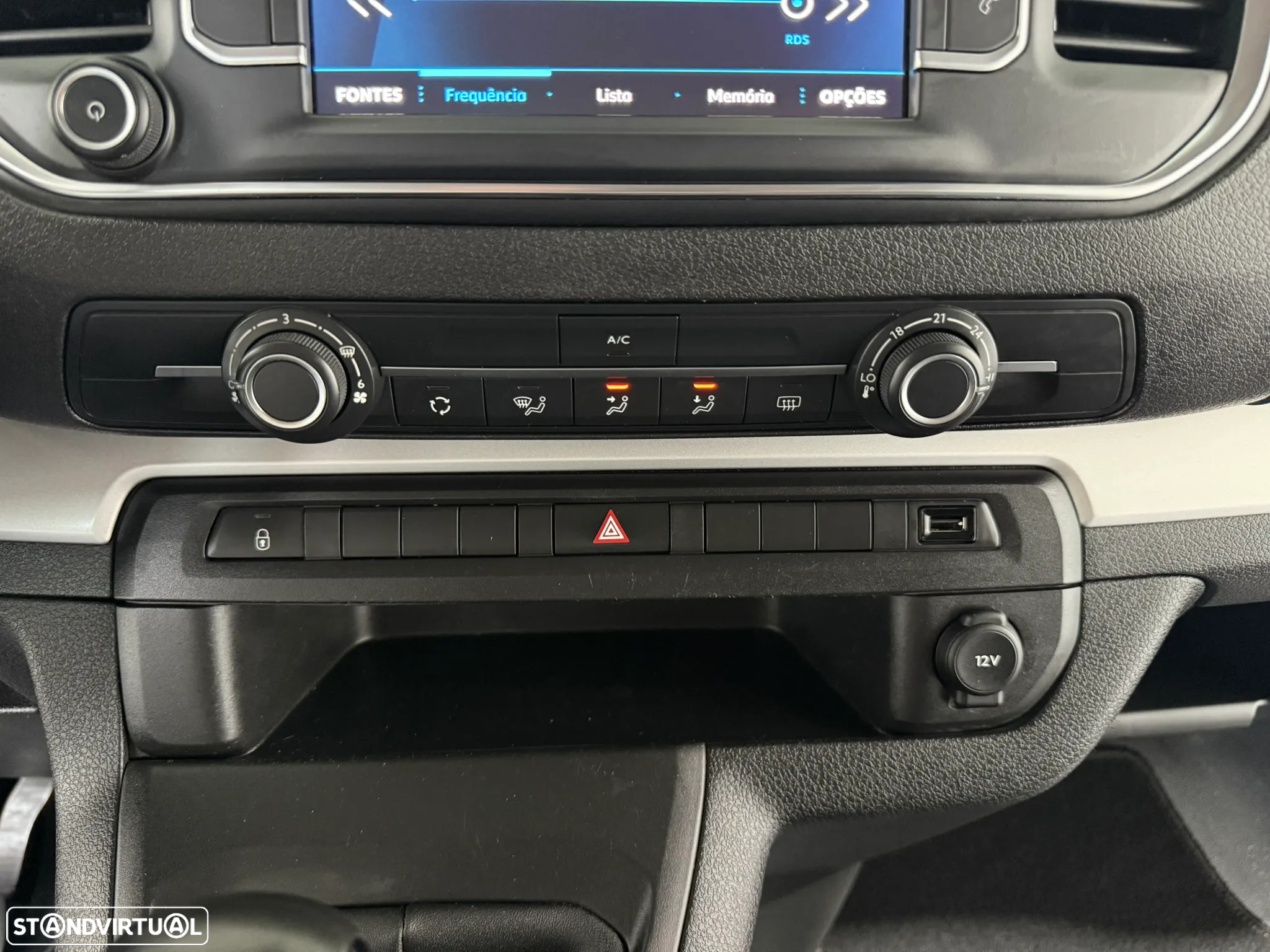 Peugeot Traveller 1.5 BlueHDi L2H1 Active Standard - 26