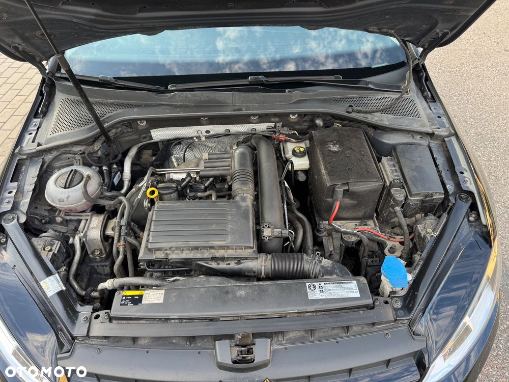 Volkswagen Golf 1.2 TSI BlueMotion Technology Trendline - 32