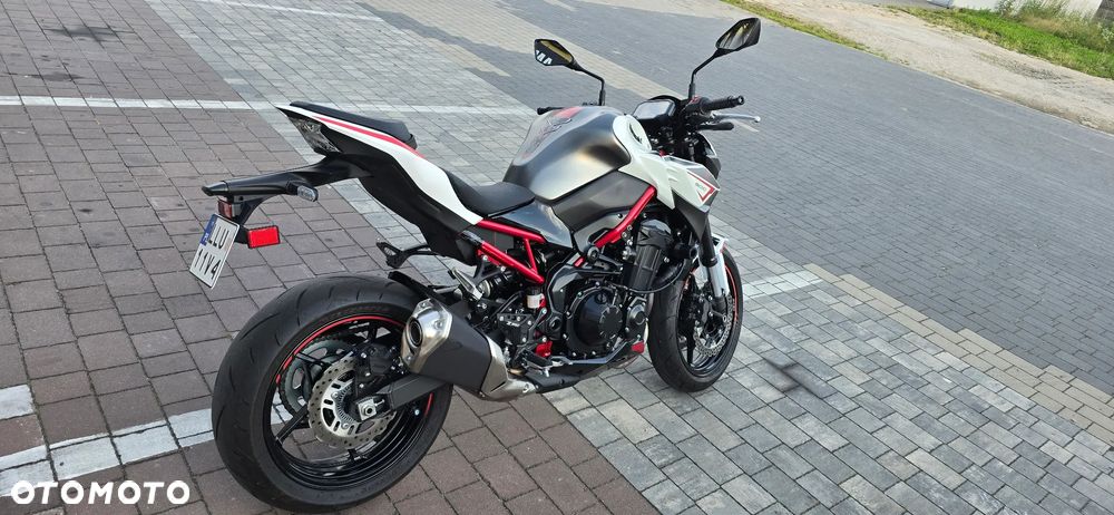 Kawasaki Z 900 - 5