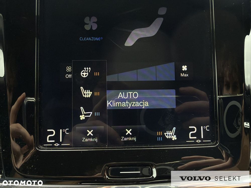 Volvo V90 Cross Country - 23