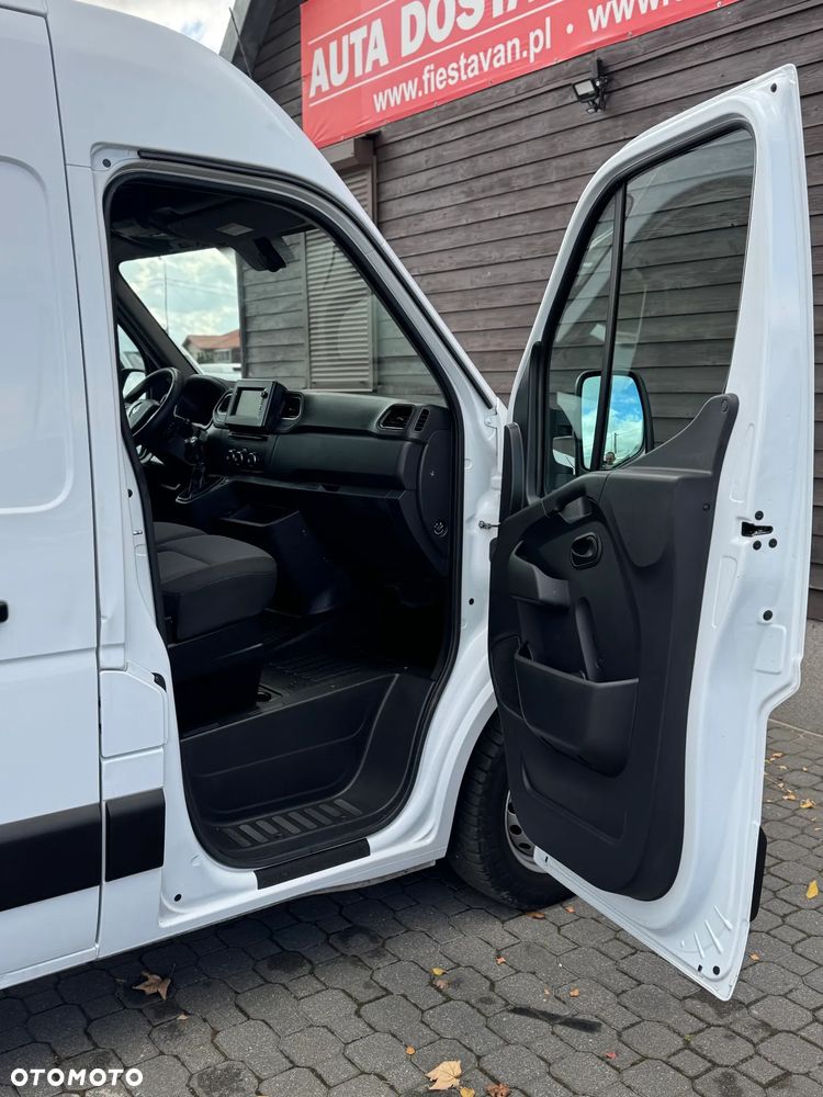 Renault Master L2H2 2,3 135km - 15