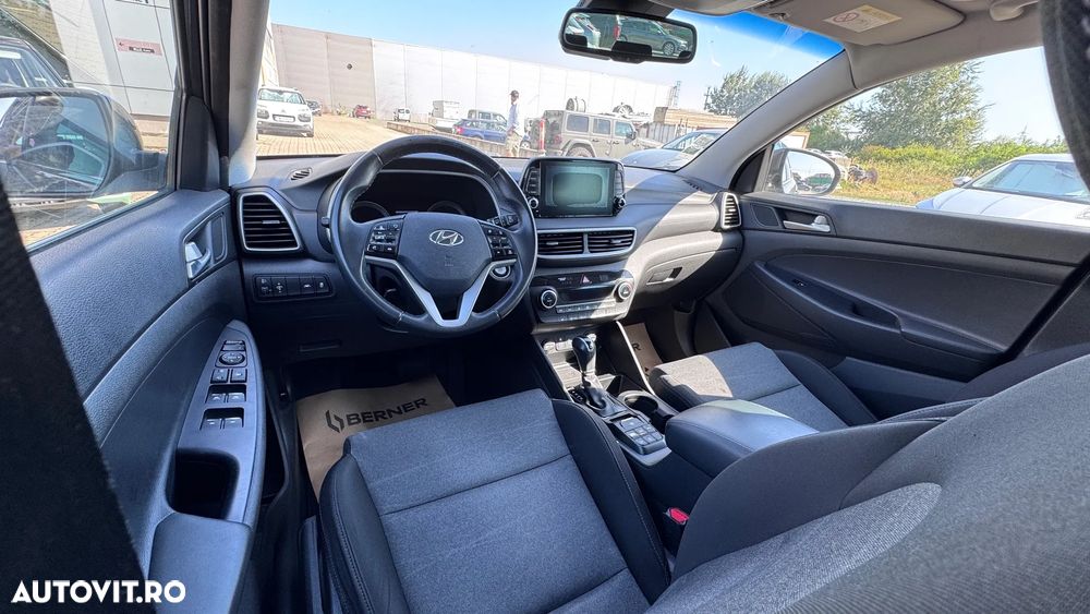 Hyundai Tucson blue 1.6 CRDi 2WD DCT Premium - 26