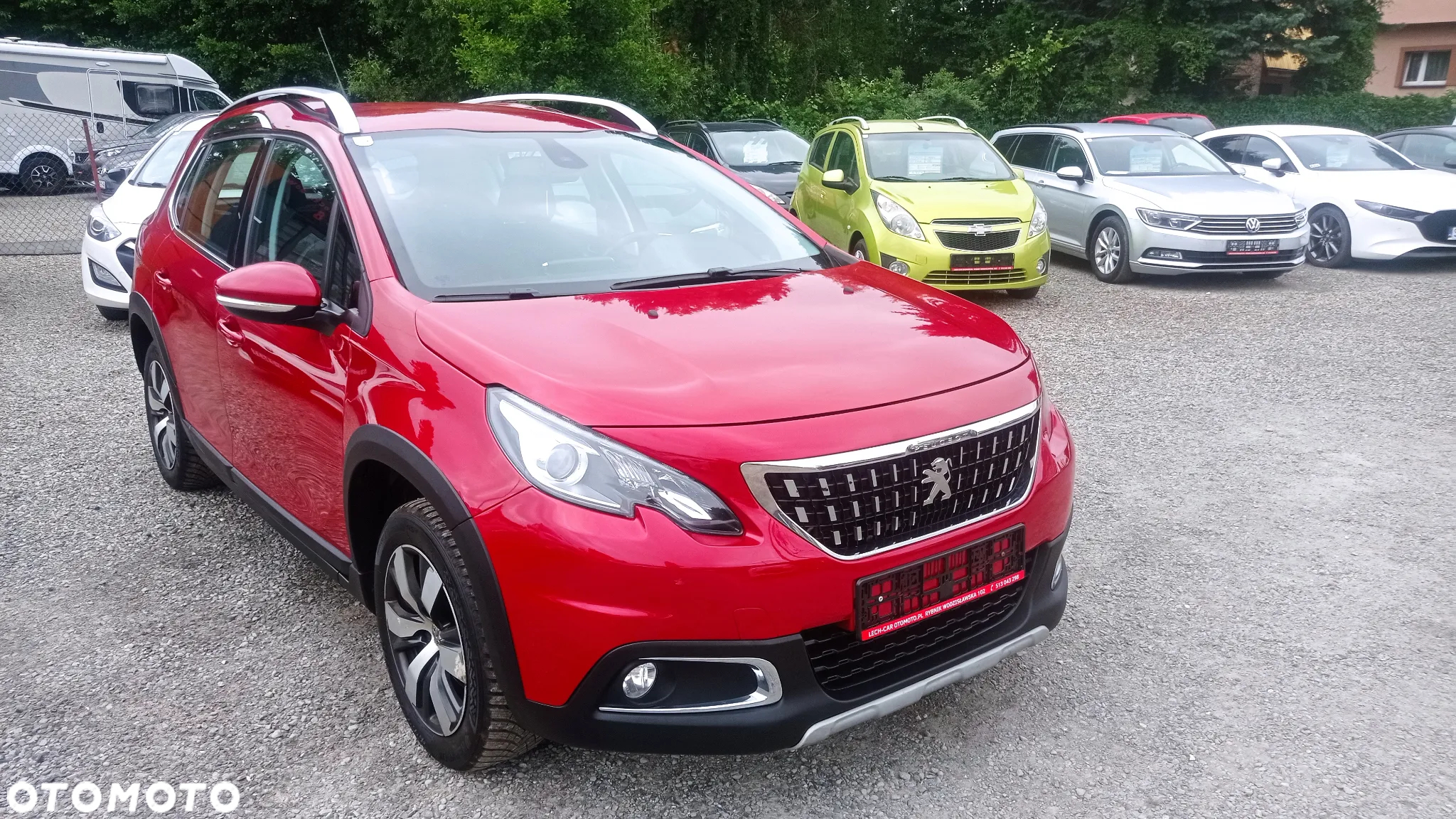 Peugeot 2008 1.2 Pure Tech Allure S&S - 2