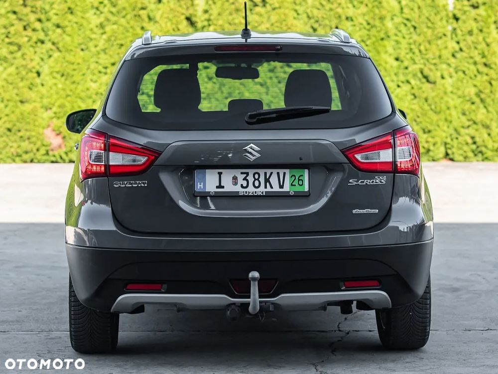 Suzuki SX4 S-Cross 1.0 T Premium 4WD - 11