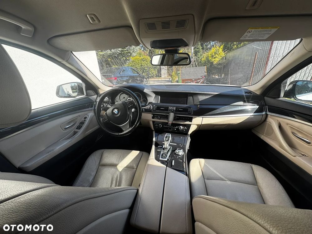 BMW Seria 5 520d xDrive - 8