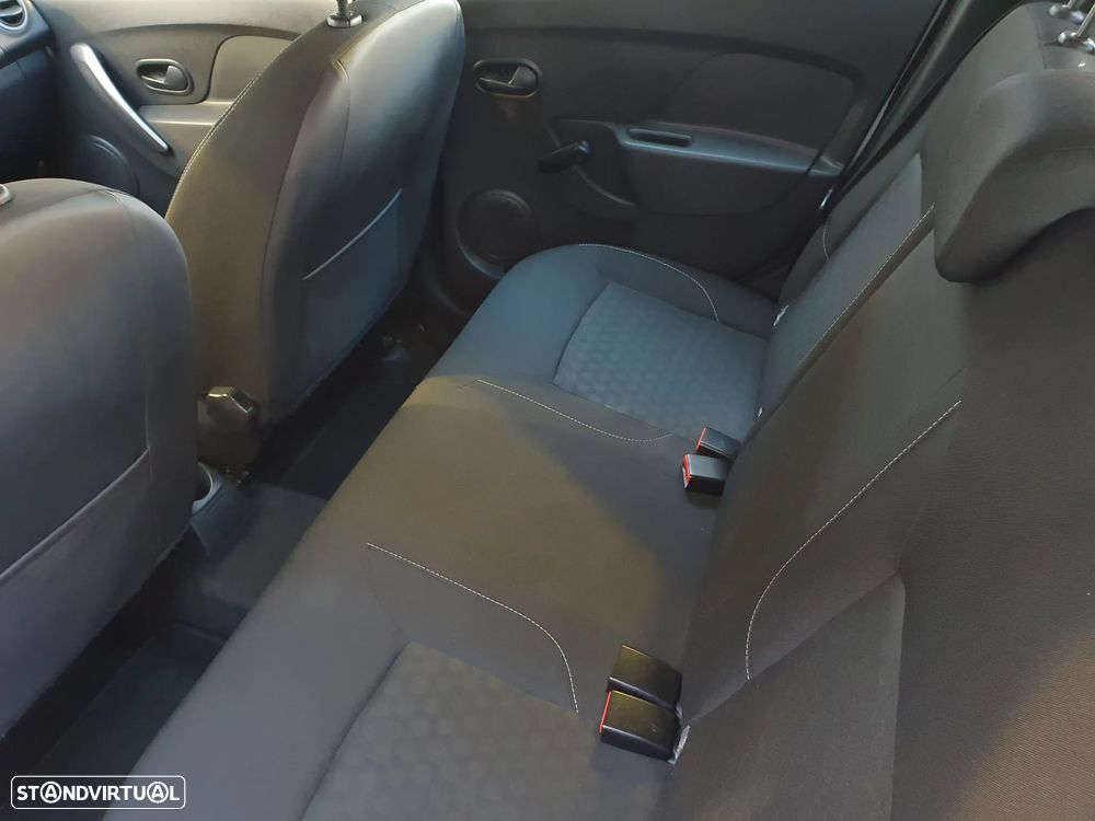 Dacia Logan 1.5 dCi Confort - 19