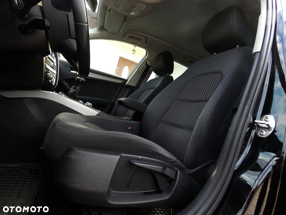 Audi A4 Avant 2.0 TDI - 20