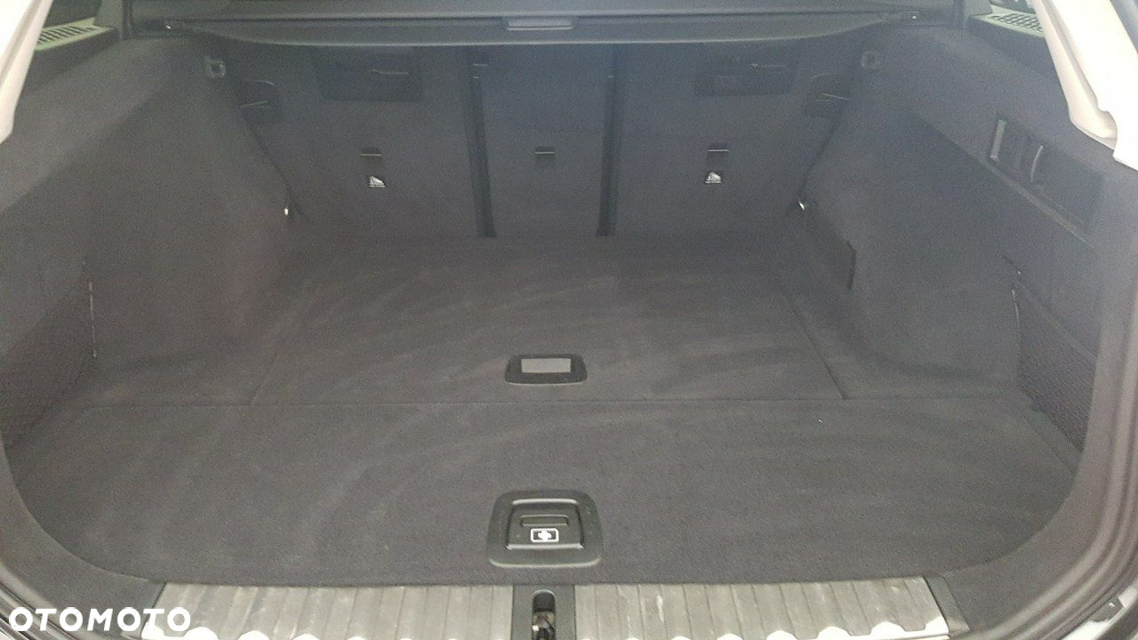 BMW Seria 3 - 23