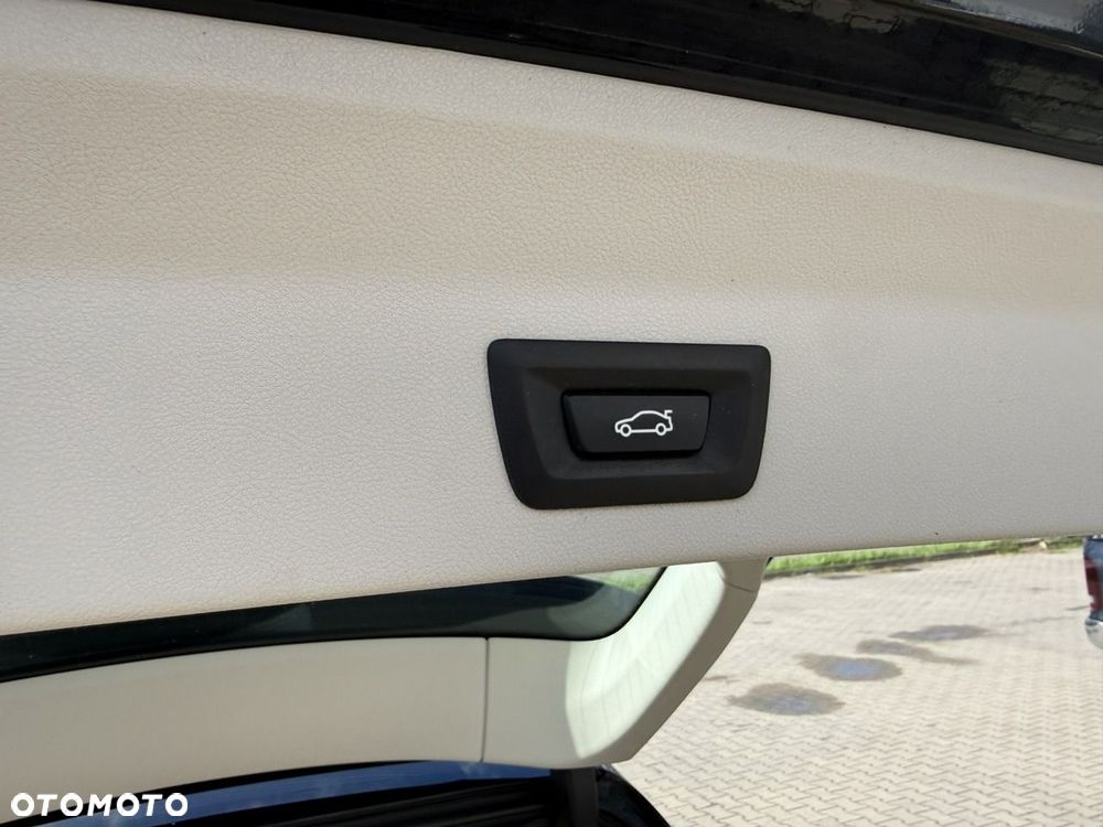 BMW X3 xDrive20d xLine - 32