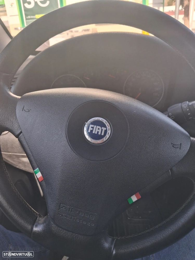 Fiat Stilo 2003 photo 2