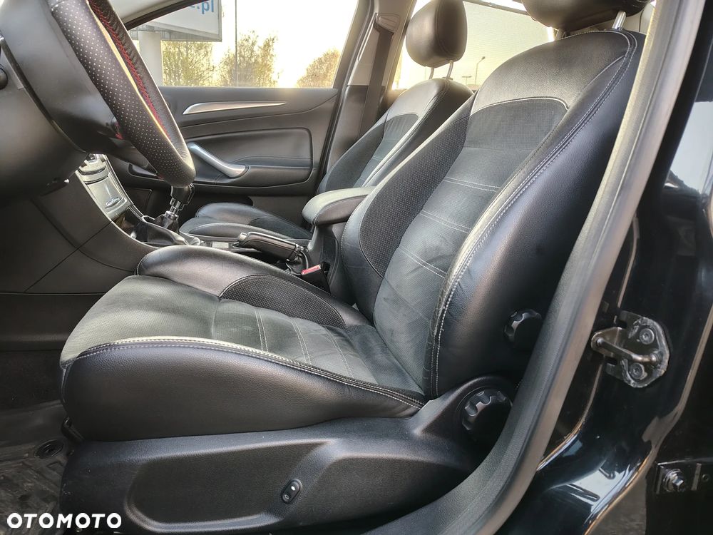Ford Mondeo 1.8 TDCi Titanium X - 15