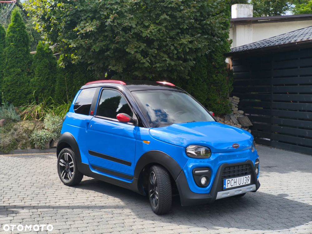 Microcar M.GO - 8