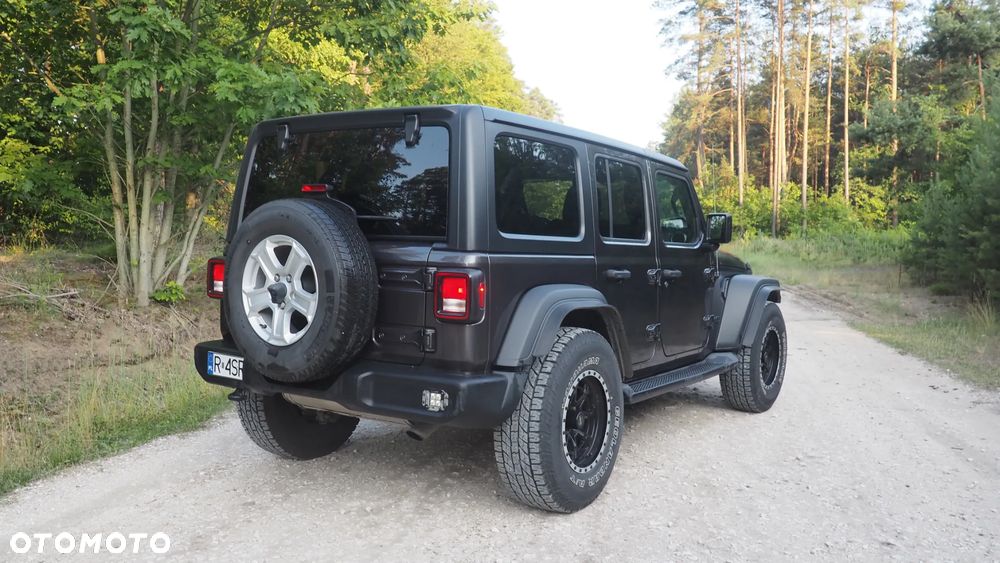 Jeep Wrangler 3.6 Unlim Night Eagle - 8