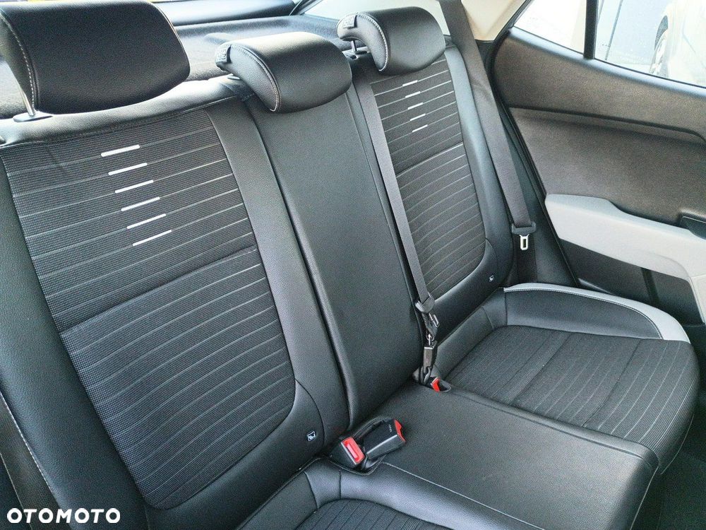 Kia Stonic 1.0 T-GDI L - 22