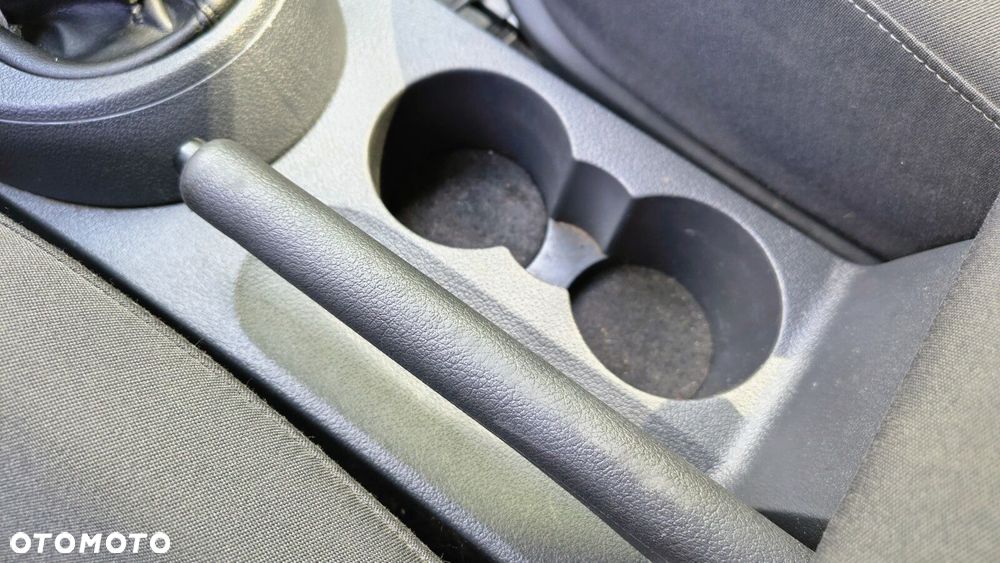 Volkswagen Caddy - 22