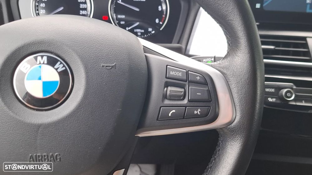 BMW 216 Active Tourer d Line Sport Auto - 26