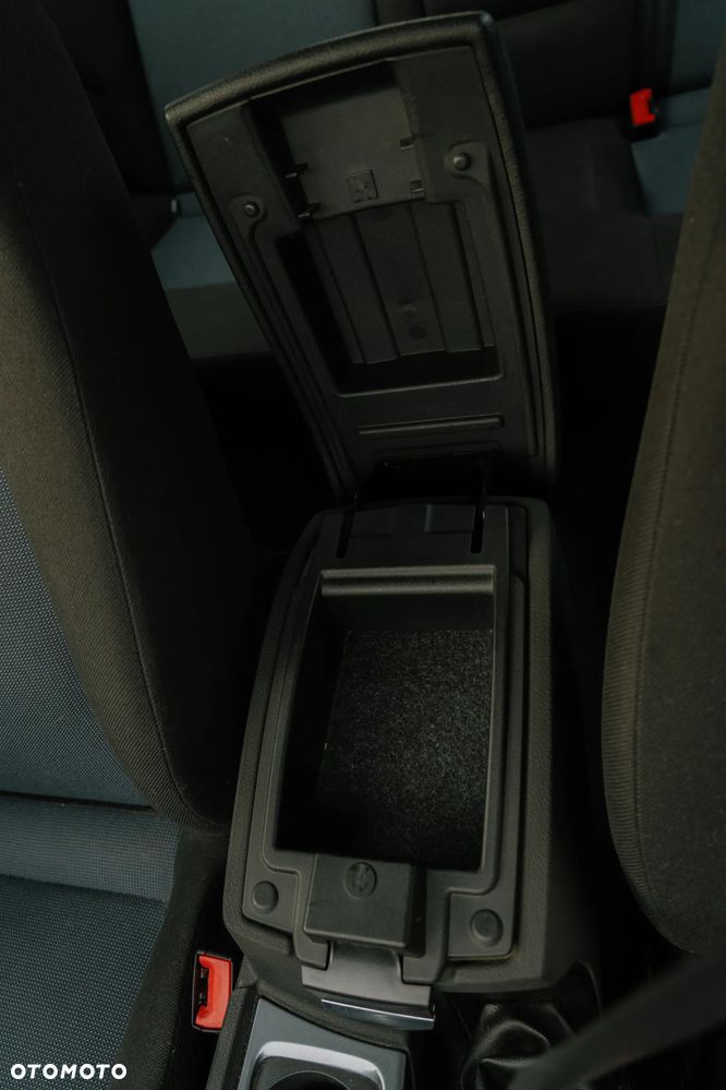 Ford Mondeo 2.0 FF Trend - 21